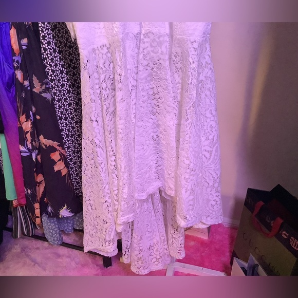 White Lace NWOT Embroidered Maxi Dress Large fitted - Picture 6 of 9